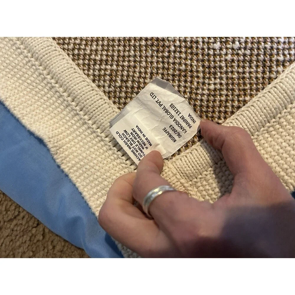 New MADE IN INDIA Cotton Knit Beige Giraffe Baby Blanket 33x38 Approximately B3 - Picture 7 of 8